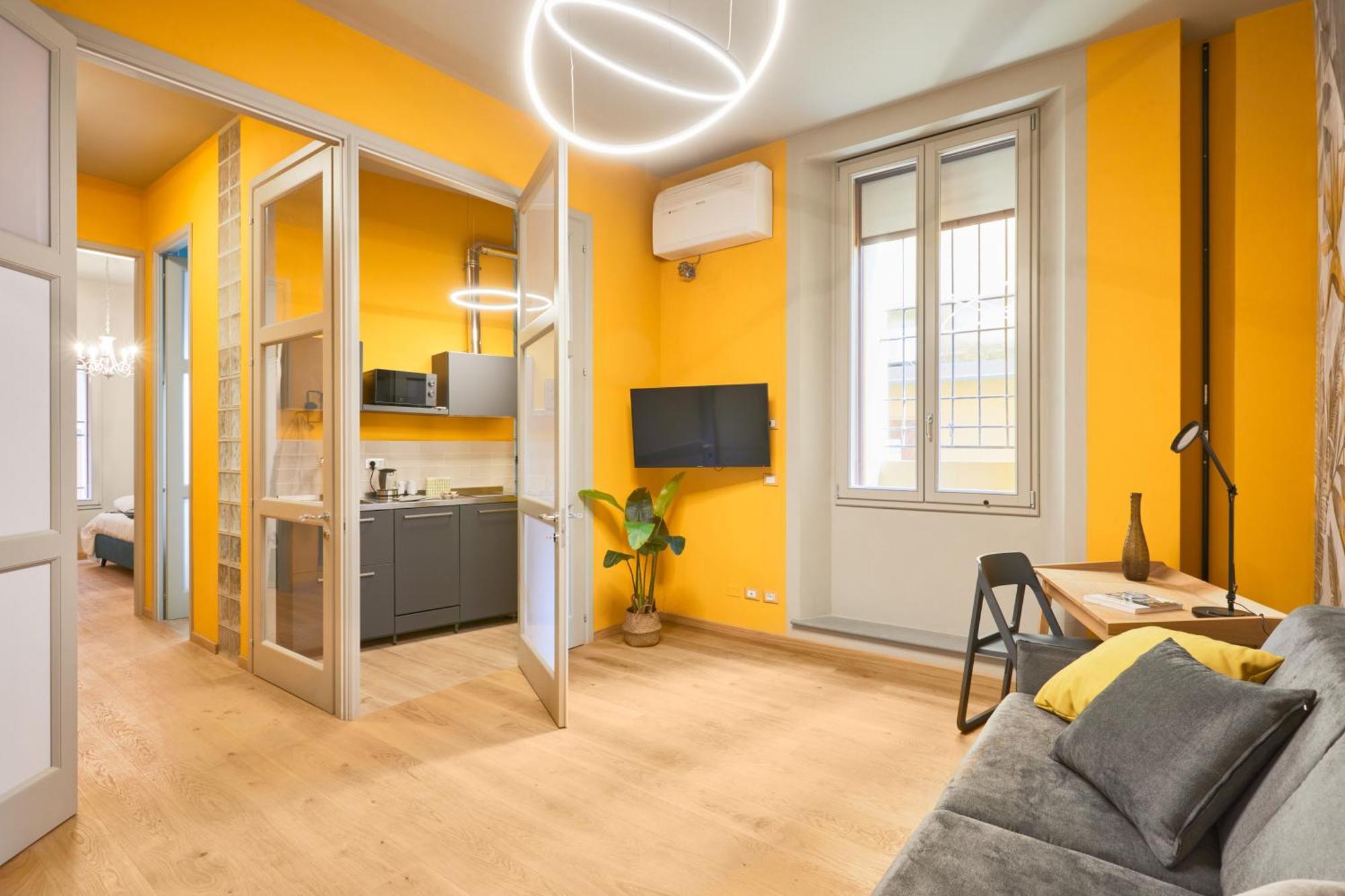Central And Comfy Apartment Free Netflix And Disney Plus Bolonia Exterior foto