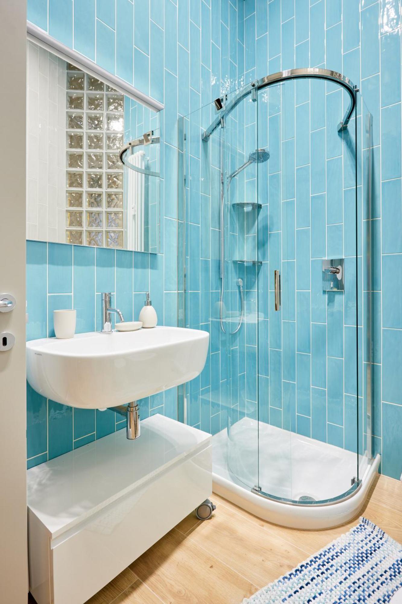 Central And Comfy Apartment Free Netflix And Disney Plus Bolonia Exterior foto