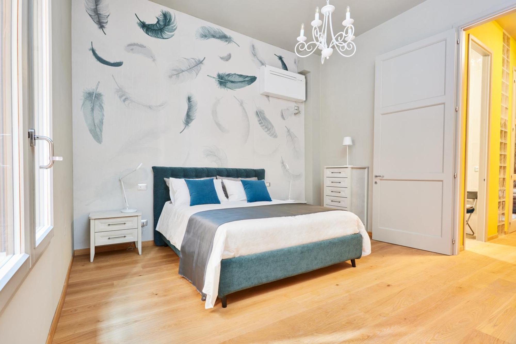 Central And Comfy Apartment Free Netflix And Disney Plus Bolonia Exterior foto